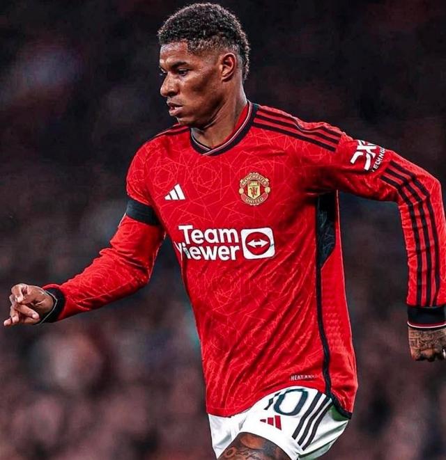 乌克兰险胜勒沃库森，拉什福德扛起全队