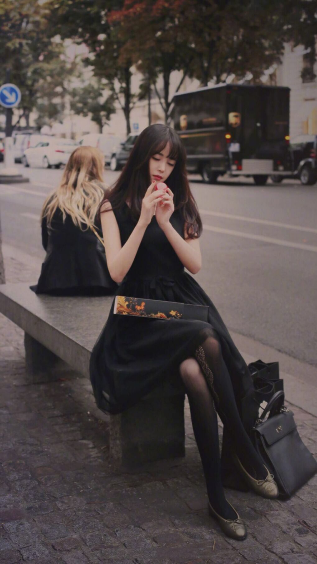 华沙烽火中的钢铁防线,当波兰血脉筑起高墙,若日尼奥的红蓝军团梦碎记