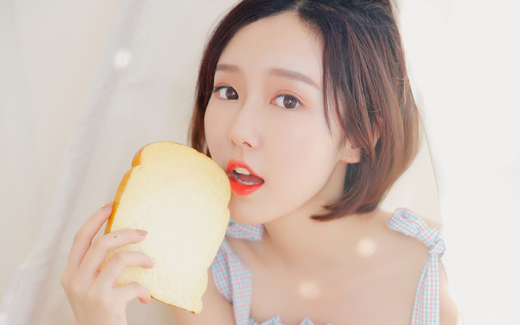 巨轮沉没与新王加冕，新时代的脚步声已震耳欲聋