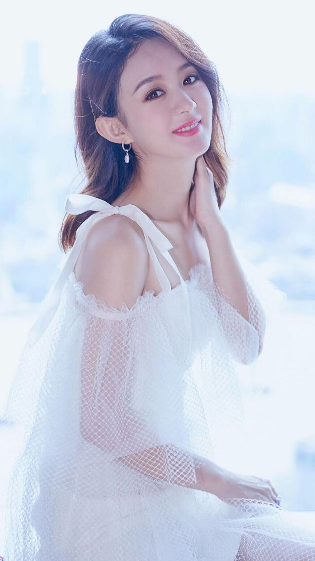 当NBA季后赛的窒息时刻，遇见足球界的跨界大场面先生—奥斯梅恩