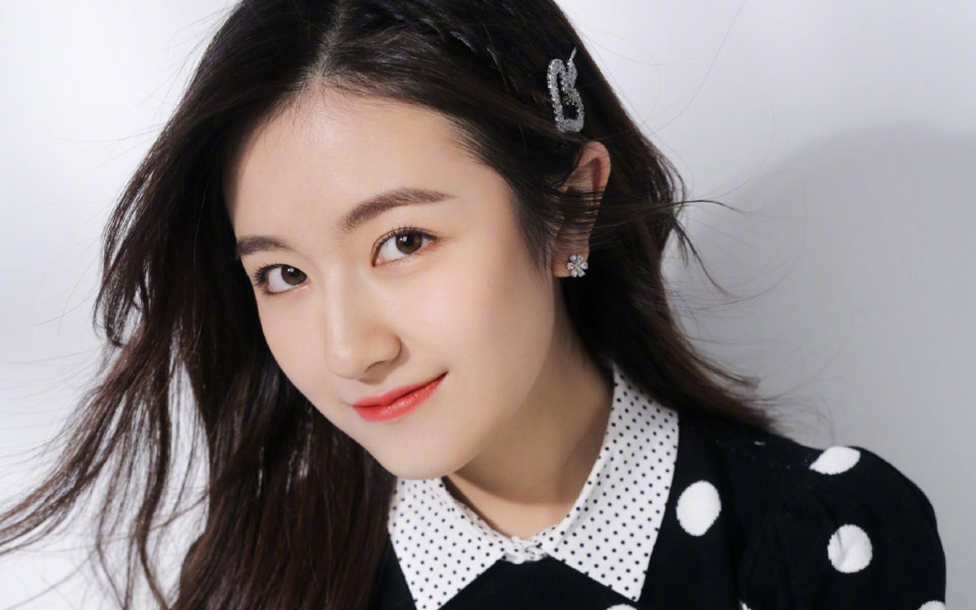 凡人仰视的剧本，梅西脚下的台阶