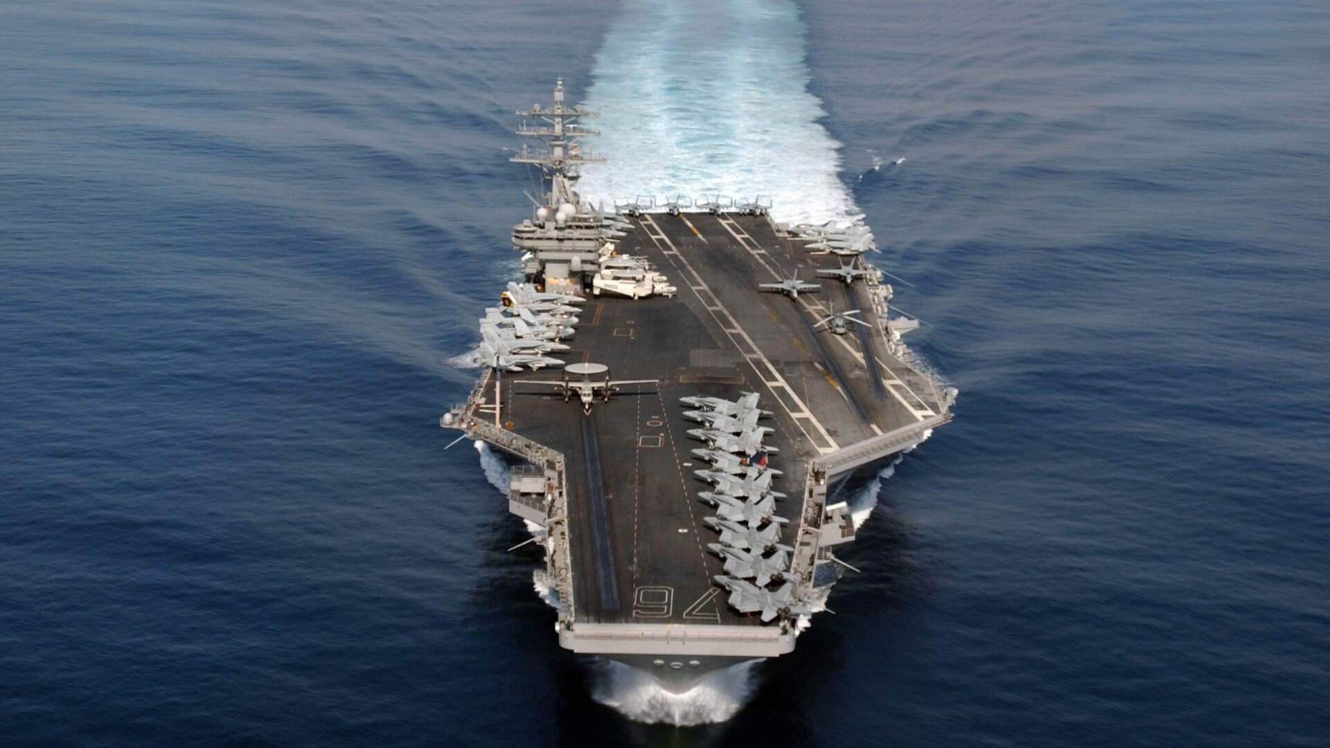 永恒刻度上的三分,当乔治的子弹穿透的不只是篮网