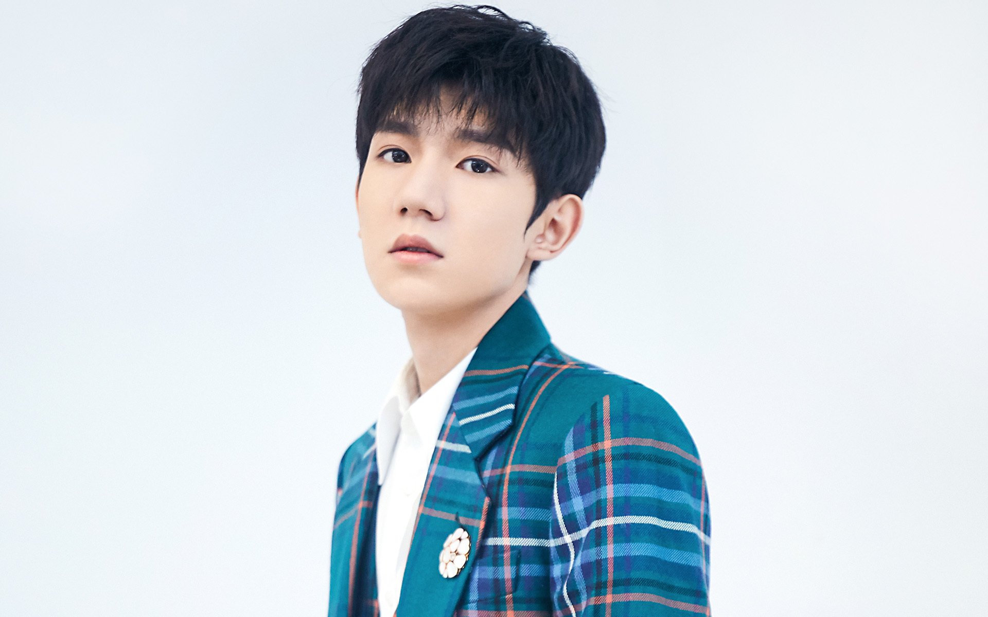 孤胆英雄难敌团队风暴，班凯罗50分之夜被爱德华兹绝杀无情掩埋